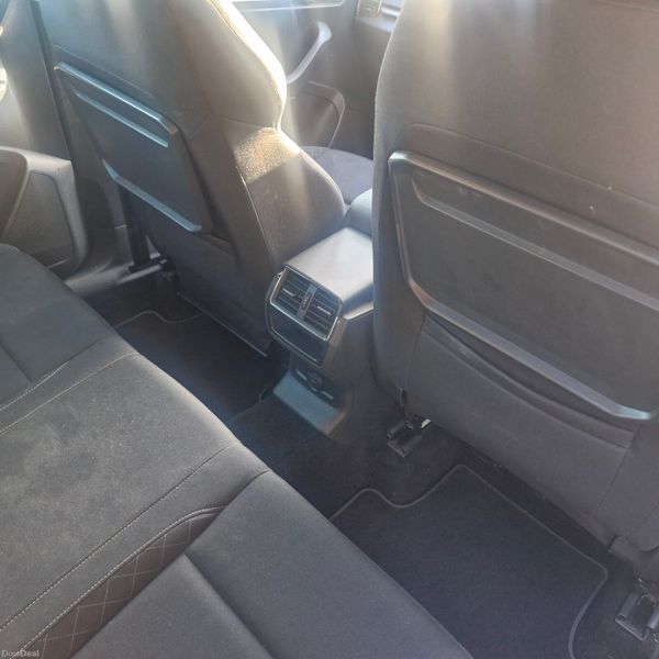 2020 Skoda Karoq 1.6d se 382855130