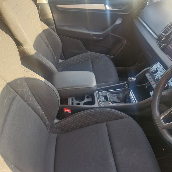 2020 Skoda Karoq 1.6d se 382855132