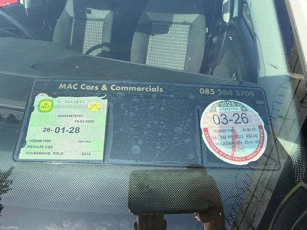 Volkswagen Polo 2016 22k km 382857692