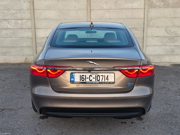 Jaguar XF 2.0 D 163PS Prestige Automatic 382875826