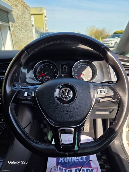 Volkswagen Golf 2017 382887966