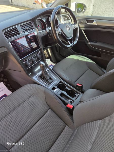 Volkswagen Golf 2017 382887970