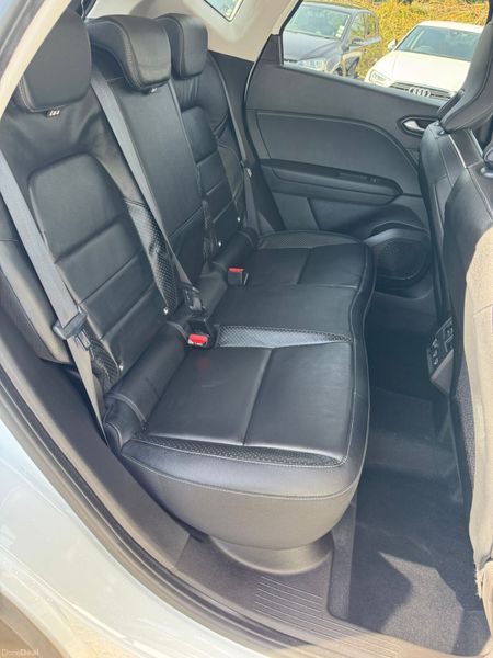 Renault Capture 1.6 Hybrid 55000kms 2022 382898128