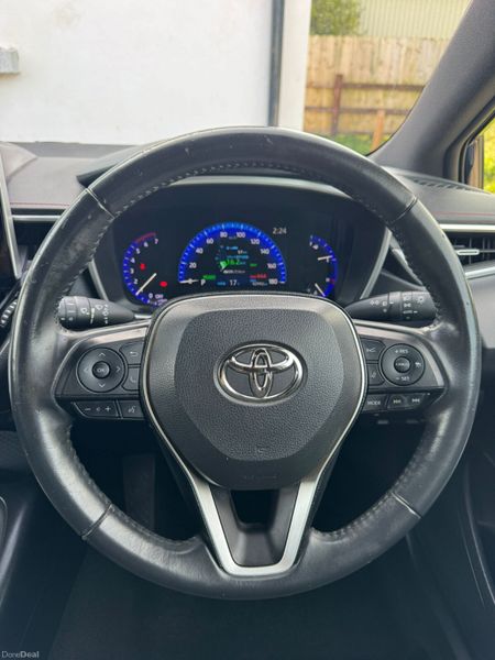 Toyota Corolla Sports High Spec 2019 382898900
