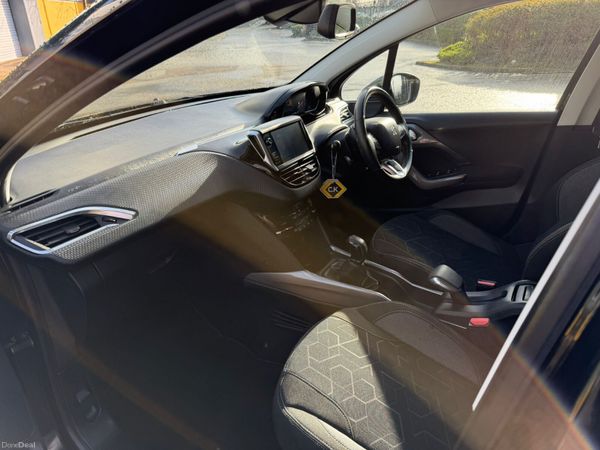 Peugeot 2008 1.2 Puretech Low Kms 382817786