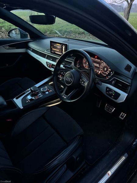 Audi A4 2017 S-Line Quattro Automatic 382831514