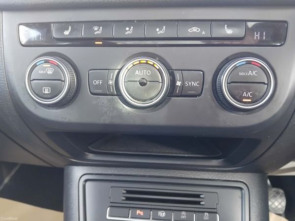 Volkswagen Tiguan 2016 382946142