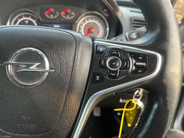 Opel Insignia 1.6CDTI 136PS SE AUTO 382948678