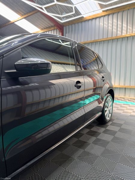 Volkswagen Polo 2015 - Lounge spec + Automatic! 382962550