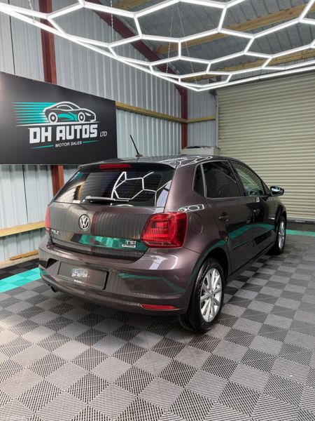 Volkswagen Polo 2015 - Lounge spec + Automatic! 382962700