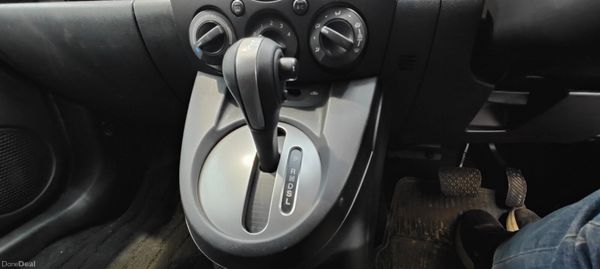 2013 Mazda Demio 1.3 Petrol Automatic 382970548