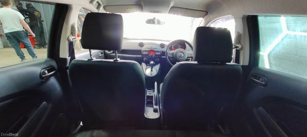 2013 Mazda Demio 1.3 Petrol Automatic 382970558