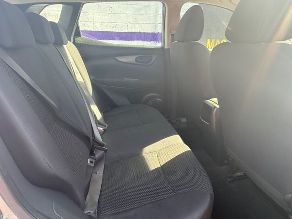 Nissan Qashqai 2016 382974816