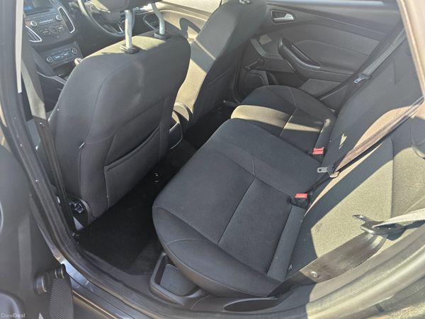 Ford Focus 2016 1.0l 382980308