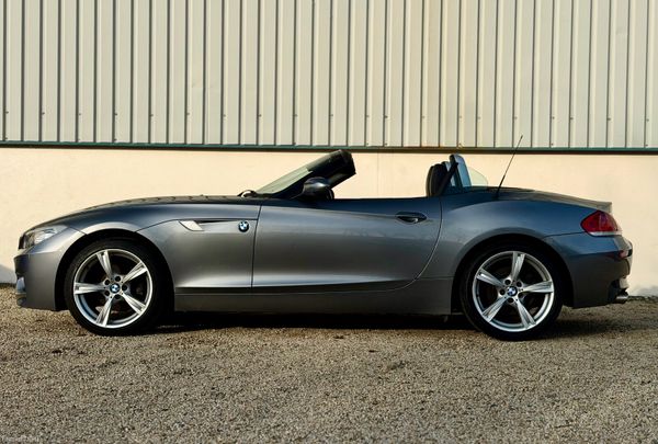 2012 BMW Z4 Convertible 382982258