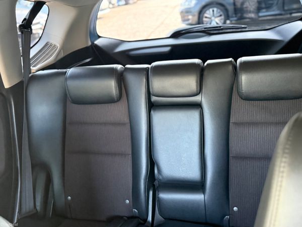 2012 Honda Fit Hybrid Auto/ Luxury trim 382996858