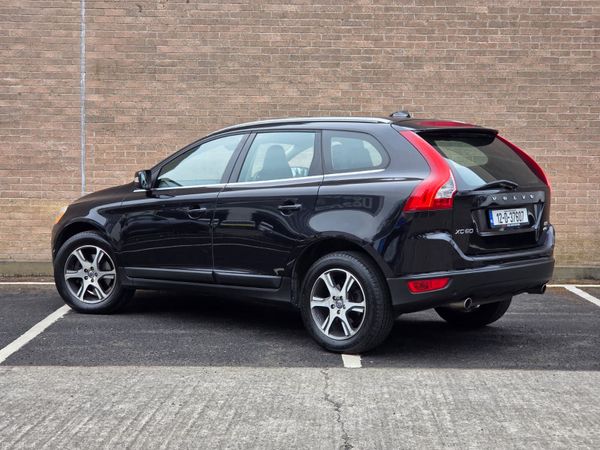 2012 Volvo XC60, 2 of 26