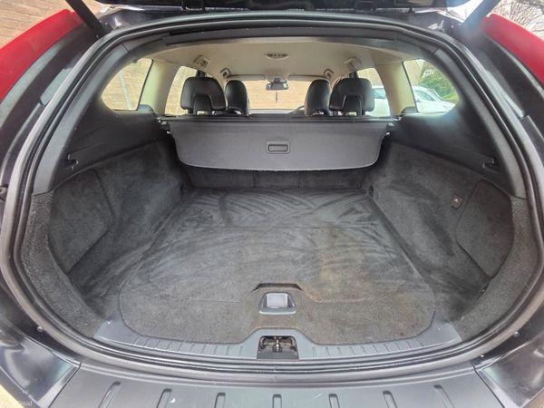 2012 Volvo XC60, 4 of 26