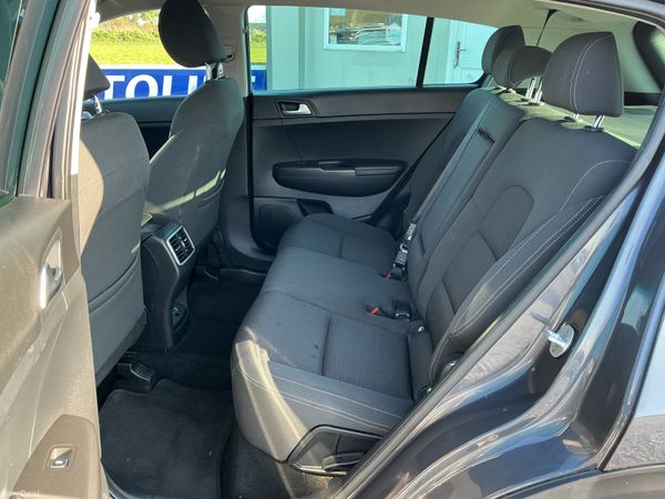 2016 KIA SPORTAGE 1.7 DIESEL SAT-NAV SPOTLESS 382925684