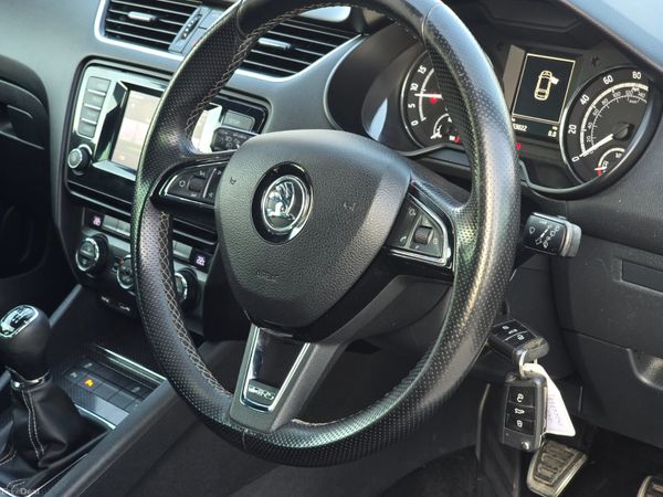 142  Skoda Octavia CR VRS 2.0TDI 185 BHP 382928302