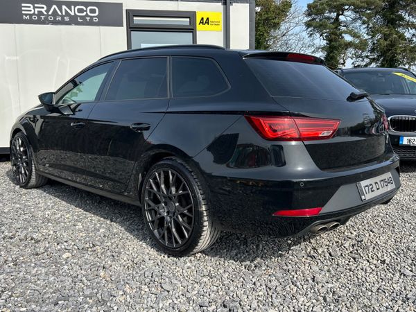 SEAT Leon FR Estate 2.0 TDI 382930838