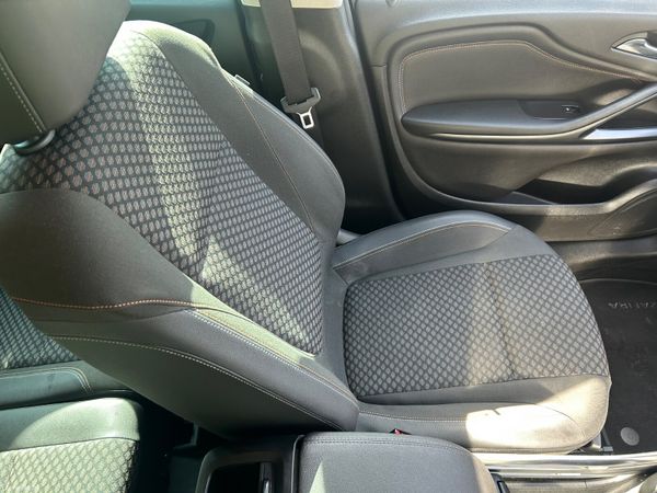 Opel Zafira 2017 (NCT 07/27) 382936190