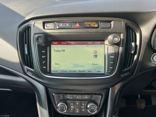 Opel Zafira 2017 (NCT 07/27) 382936208