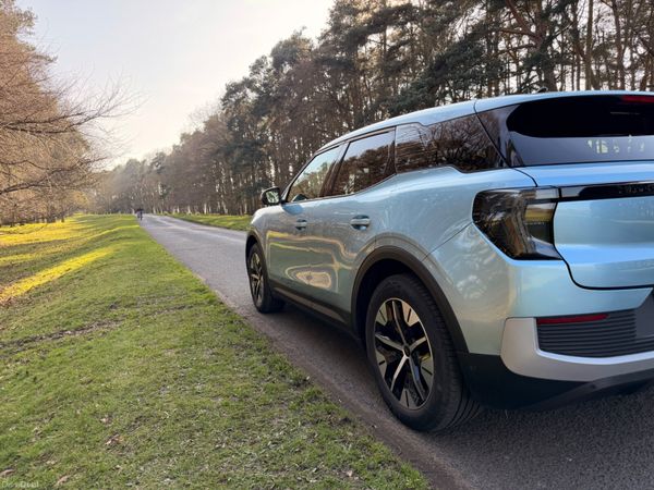 Ford Explorer 2025 Extended Range Factory Options 383043724