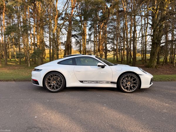 Porsche 911 2021 Very Low KM 383044346