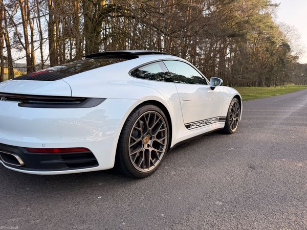 Porsche 911 2021 Very Low KM 383044398