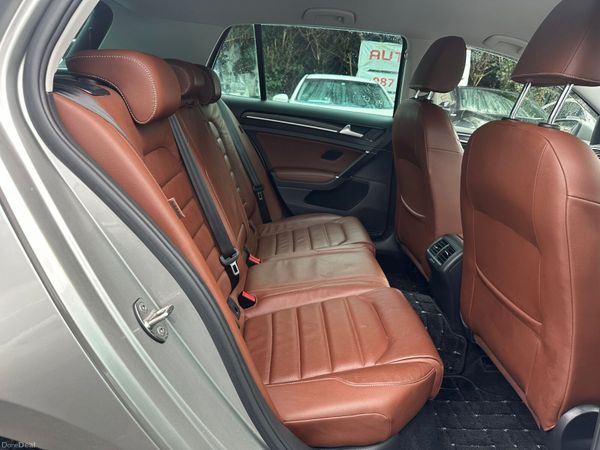 Volkswagen Golf 2016 32K Miles Leather & Car play 383078624