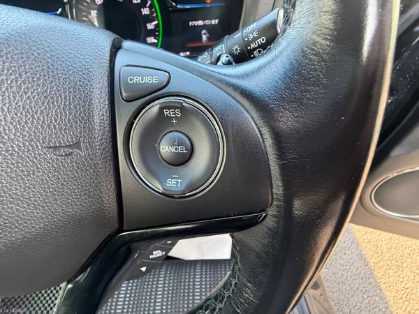 2016 Honda(HR-V) Vezel 1.5 Hybrid Automatic 383086214