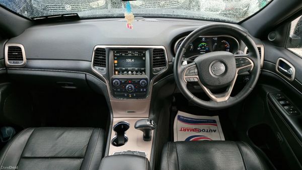 Jeep Grand Cherokee LIMITED 4X4 258 BHP 383088124