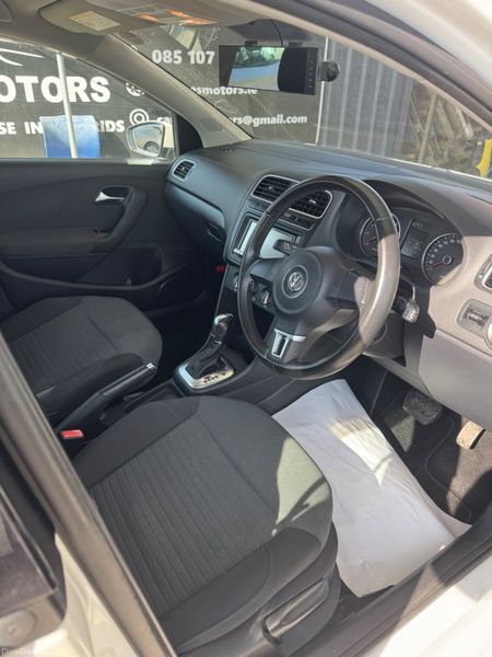 Volkswagen Polo 2013 383089908