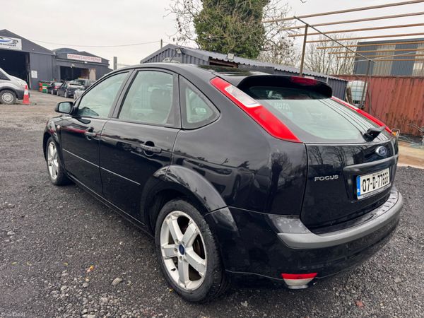 Ford Focus 2007 383090520