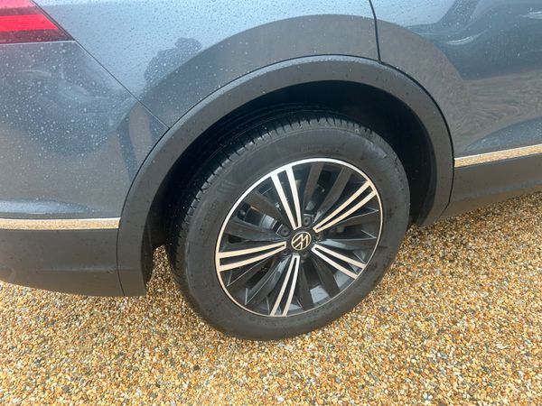 Volkswagen Tiguan Life 2.0 TDI 383092152