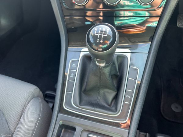 2018 Volkswagen Golf GT BMT 1.6 TDI 383097906