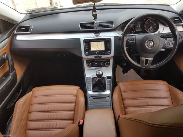 PASSAT CC.. LOW KM .. NCT TCODAY 383000942