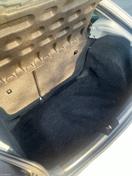 141 SEAT Ibiza FR.. Sunroof Model.. NCT 05/27 383003822