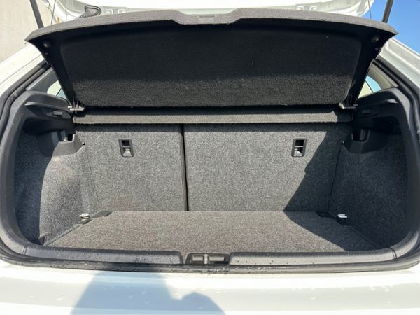 Volkswagen Polo LOW MILEAGE TRENDLINE 1.0 MANUAL 5 383021218