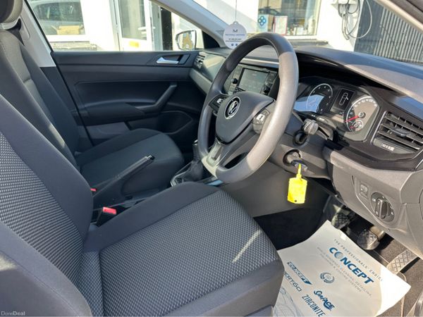 Volkswagen Polo LOW MILEAGE TRENDLINE 1.0 MANUAL 5 383021220