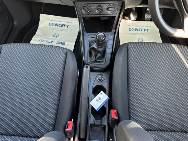 Volkswagen Polo LOW MILEAGE TRENDLINE 1.0 MANUAL 5 383021226