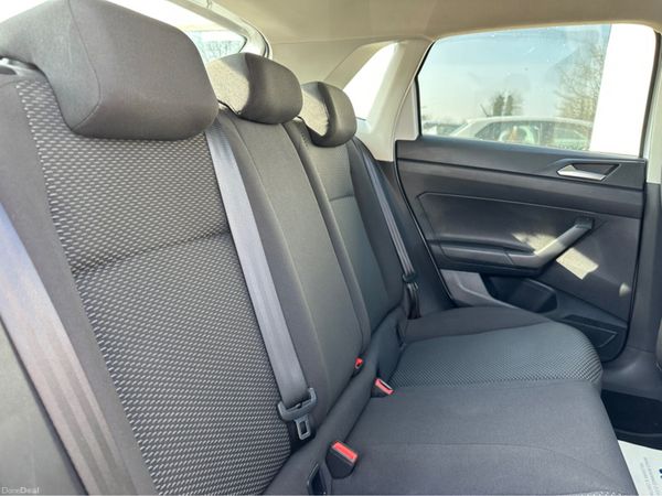 Volkswagen Polo LOW MILEAGE TRENDLINE 1.0 MANUAL 5 383021228