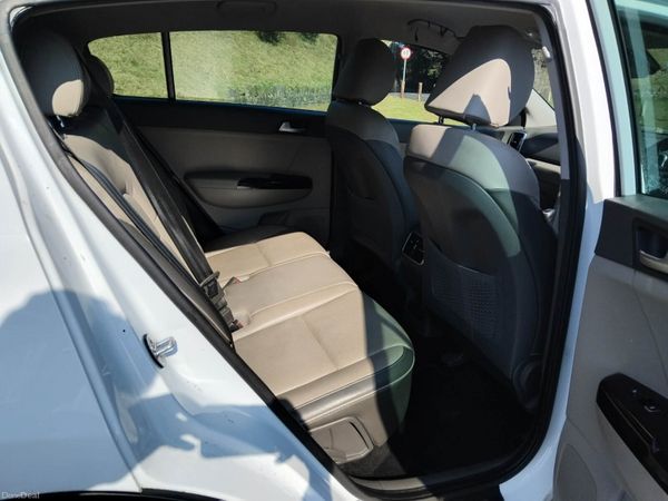 Kia Sportage 2017 383023426