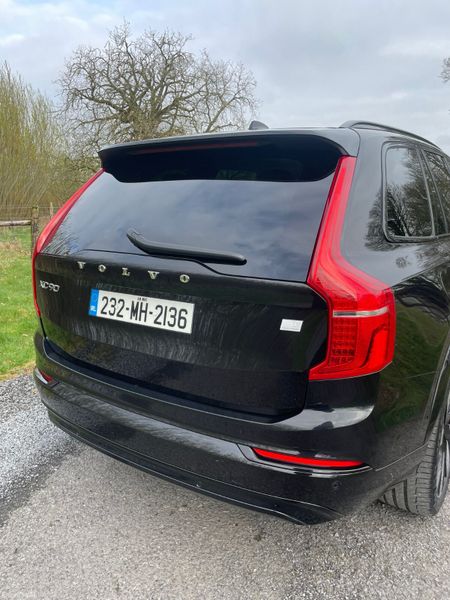 Volvo XC90 2023  T8 PHEV 455hp Plus (Dark Theme) 383023820