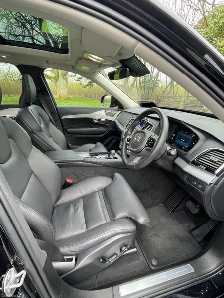 Volvo XC90 2023  T8 PHEV 455hp Plus (Dark Theme) 383023830