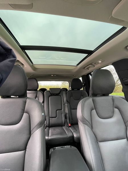 Volvo XC90 2023  T8 PHEV 455hp Plus (Dark Theme) 383023836