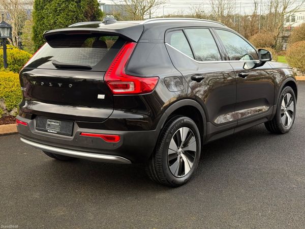 Stunning 231 Volvo XC40 PHEV! 383039418