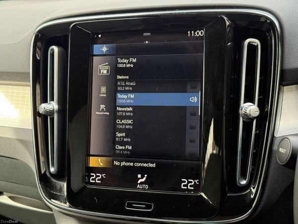 Stunning 231 Volvo XC40 PHEV! 383039422