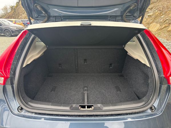 2019 VOLVO V40 *LOW MILEAGE*  AUTOMATIC 383150622